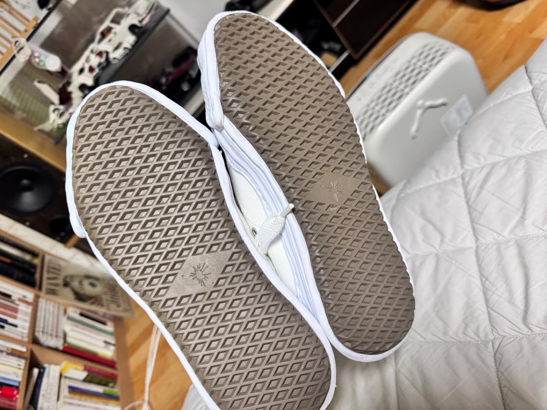 메종 미하라 야스히로 피터슨 OG 솔 PL 레더 로우탑 스니커즈 화이트 상품이미지4