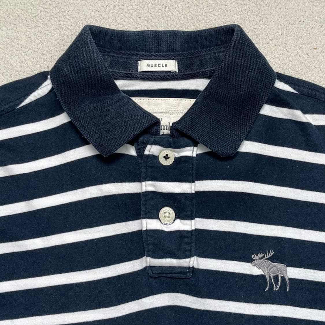  ABERCROMBIE & FITCH 스트라이프 카라티 네이비 S 상품이미지3