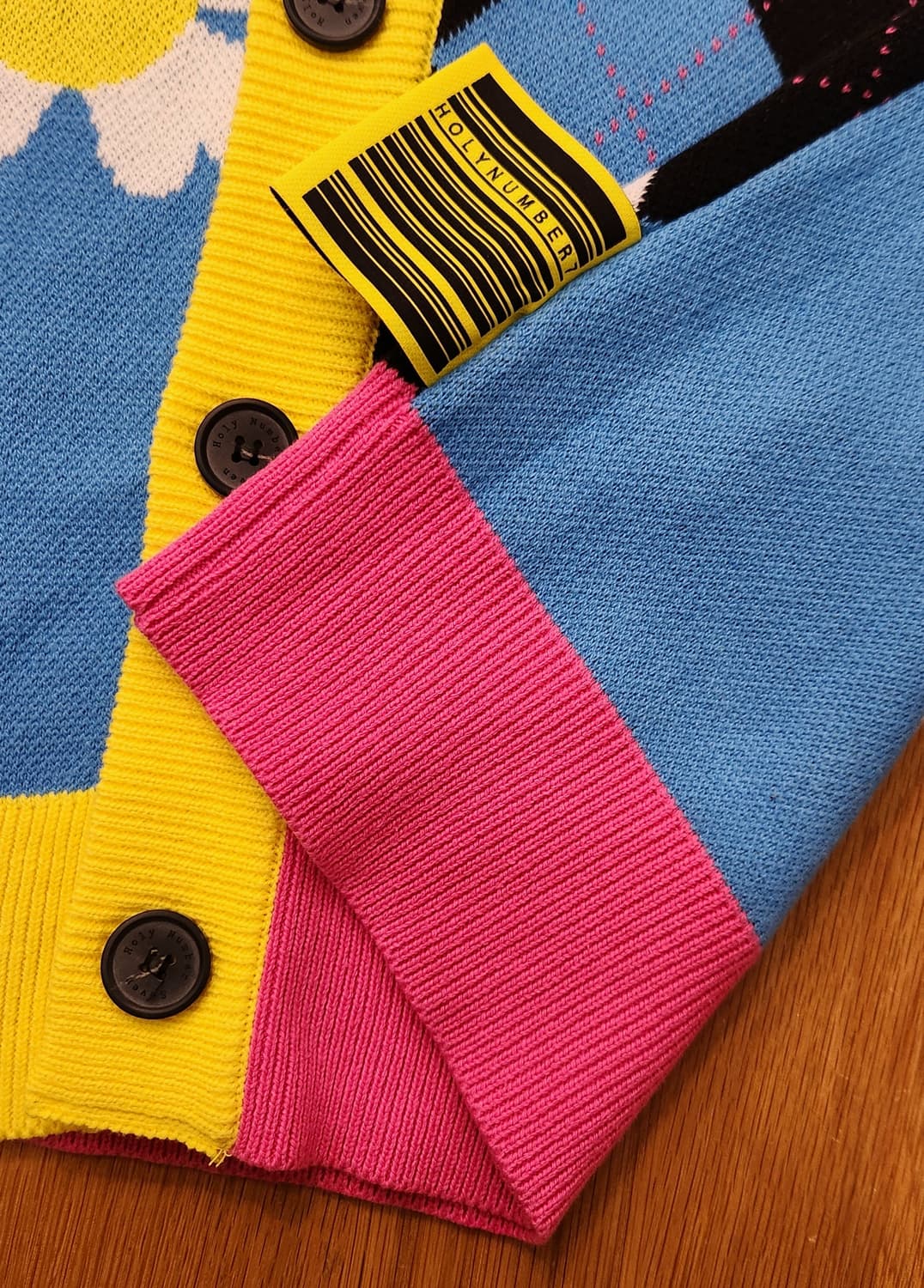 홀리넘버세븐 오버핏 스마일가디건 남녀공용7 상품이미지6