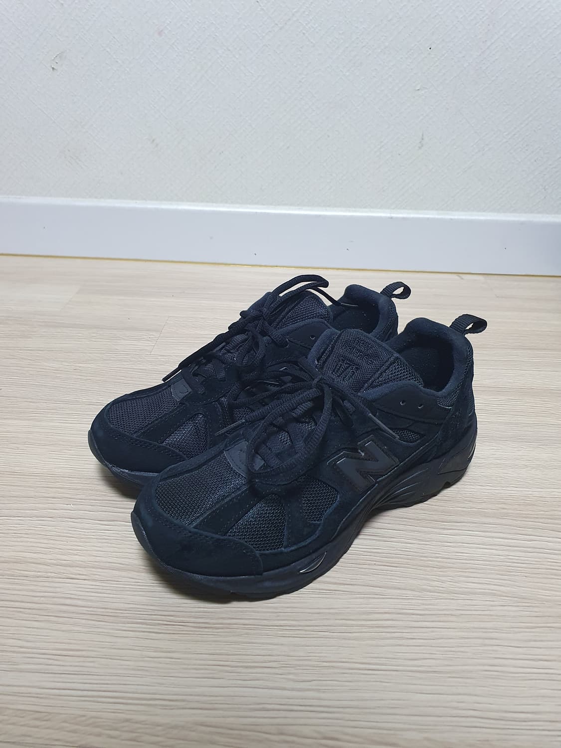 뉴발란스 878 트리플 블랙 운동화 240 상품이미지4