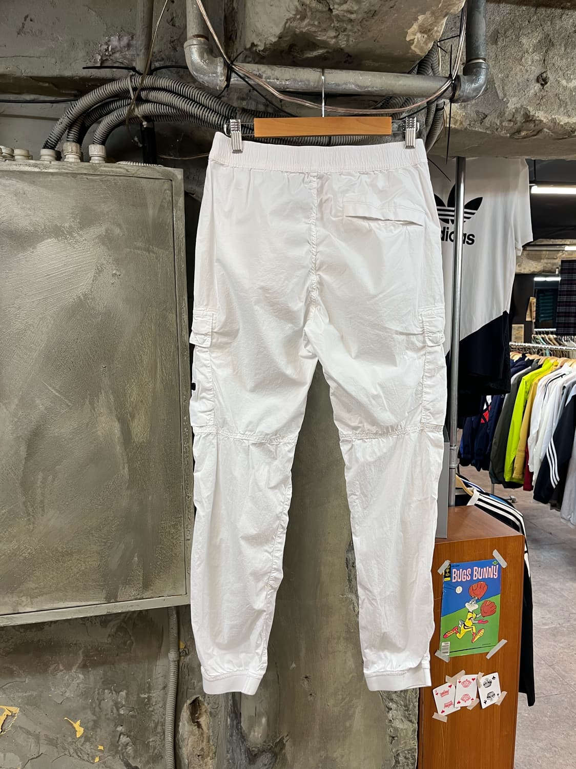 스톤 아일랜드 22SS 와펜 패치 밴딩 카고 팬츠 화이트 W30 #csz 상품이미지2