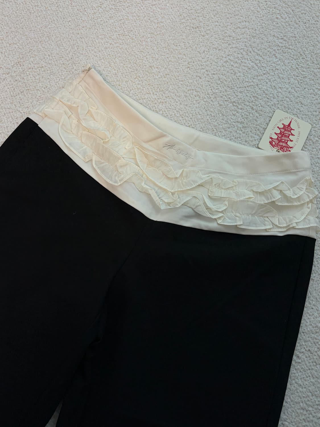 Ariseism Ollie pants 로우라이즈 프릴 부츠컷 슬랙스 상품이미지4