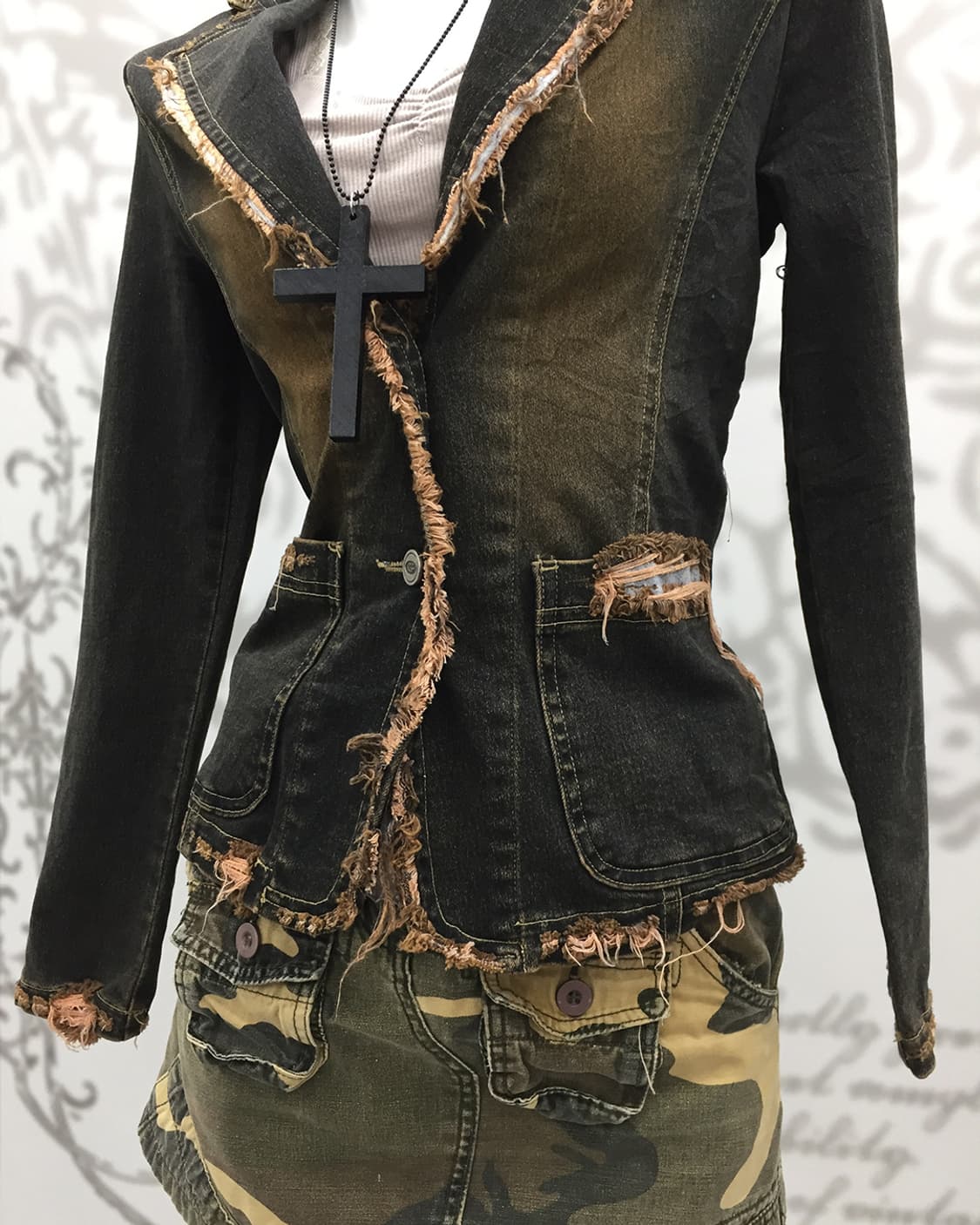 Grunge denim jacket 상품이미지5