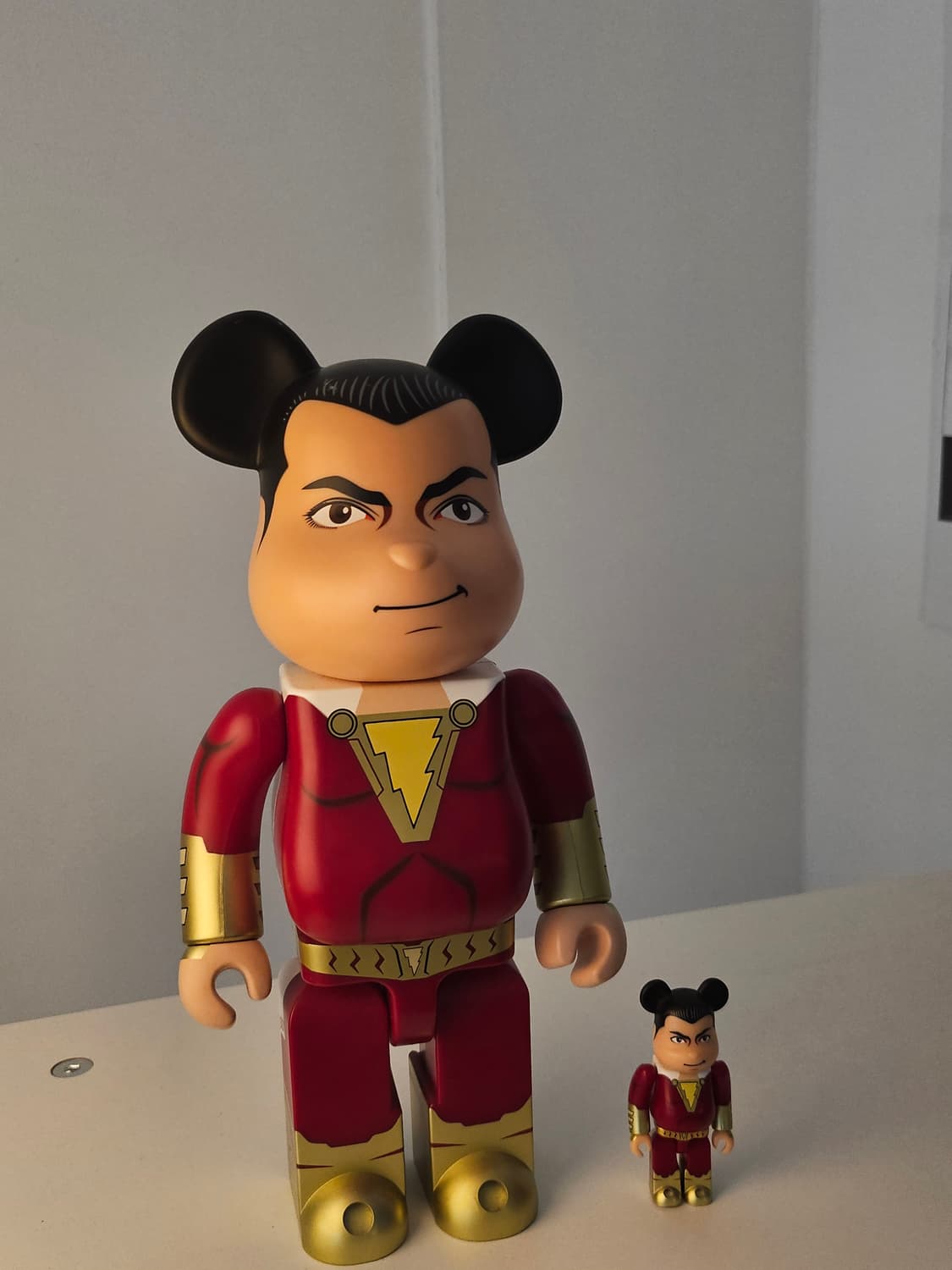 메디콤 베어브릭 샤잠400% & 100% 상품이미지1