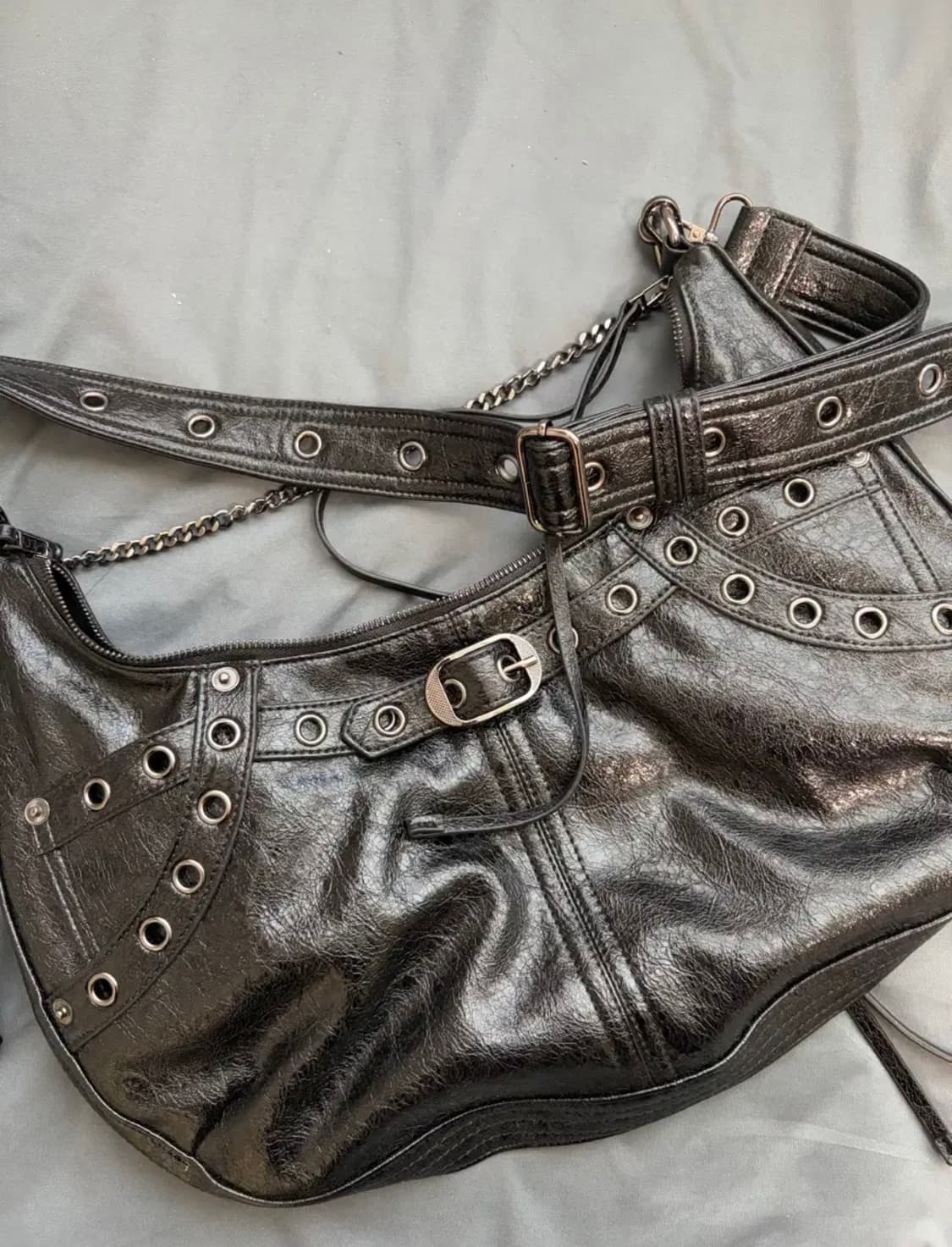 매종미네드 레더 모터사이클 백 상품이미지2