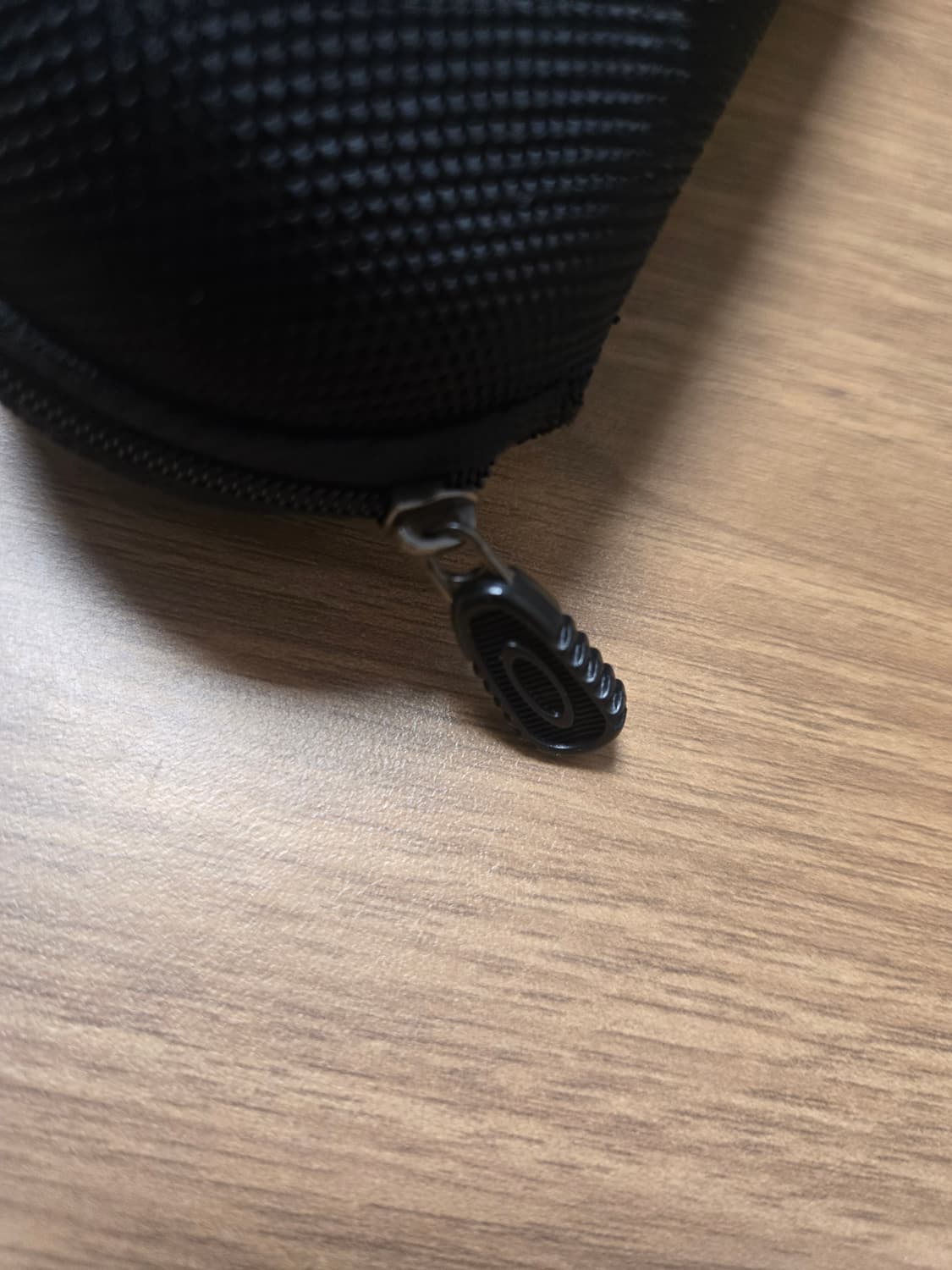 오클리 하드 케이스 상품이미지2