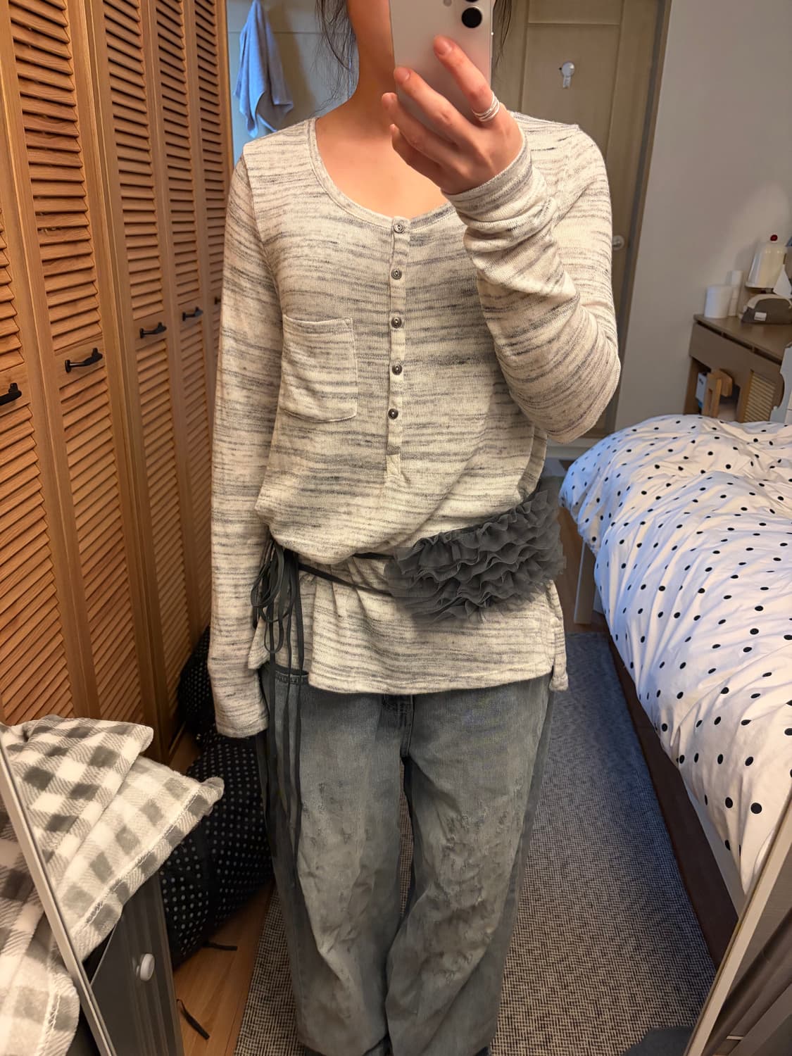 GAP 롱슬리브 헨리넥 ? 마틴이 이거 입음 예쁠듯 상품이미지1