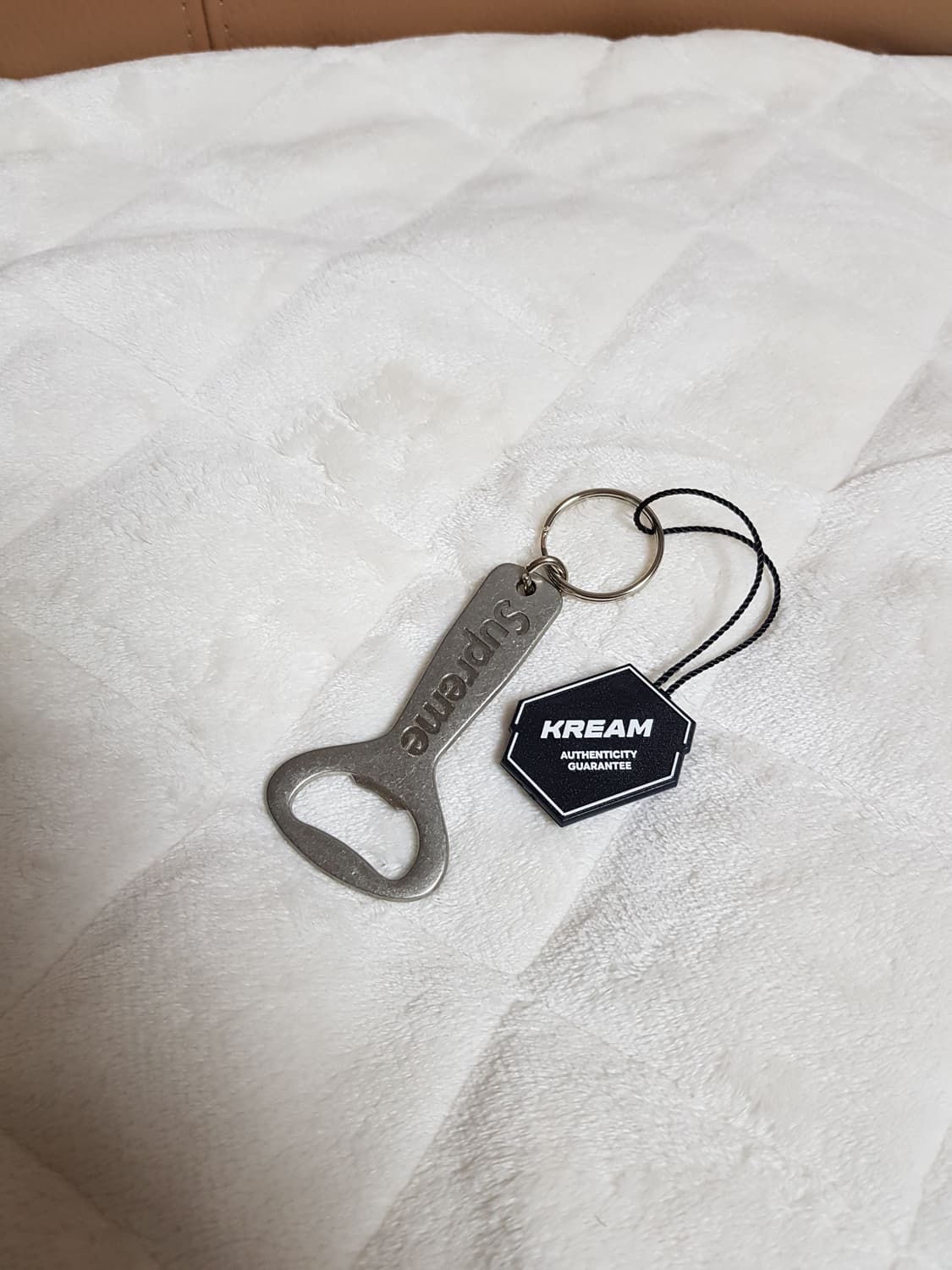 슈프림 보틀 오프너 키체인 키링 실버 24FW 상품이미지1