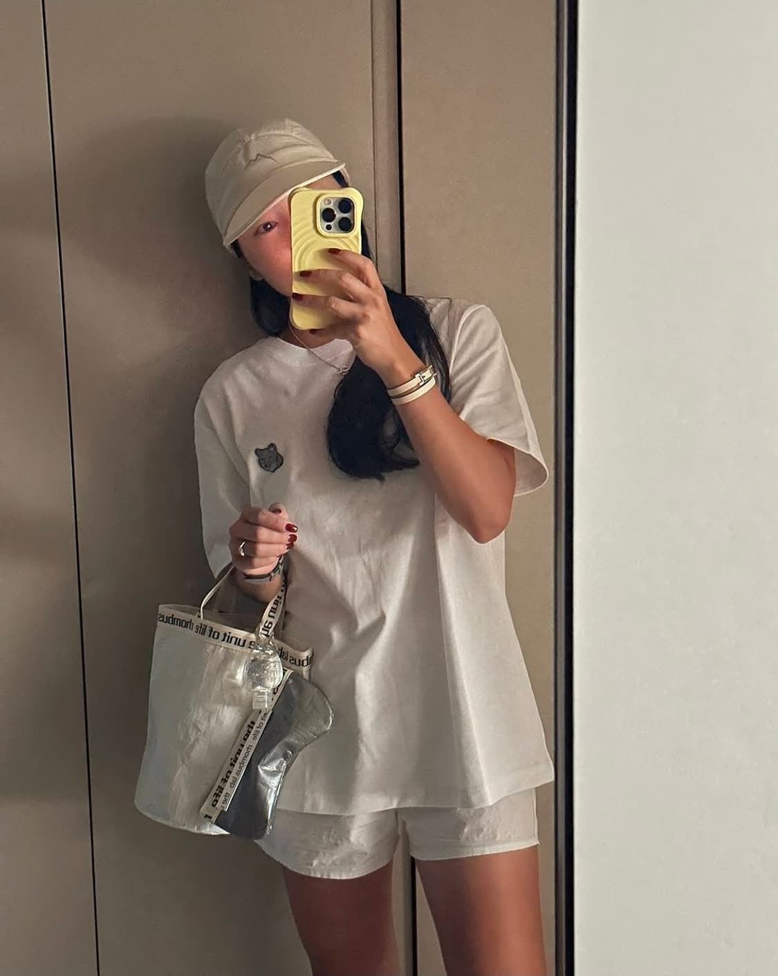 메종키츠네 폭스 패치 반팔티셔츠 상품이미지8