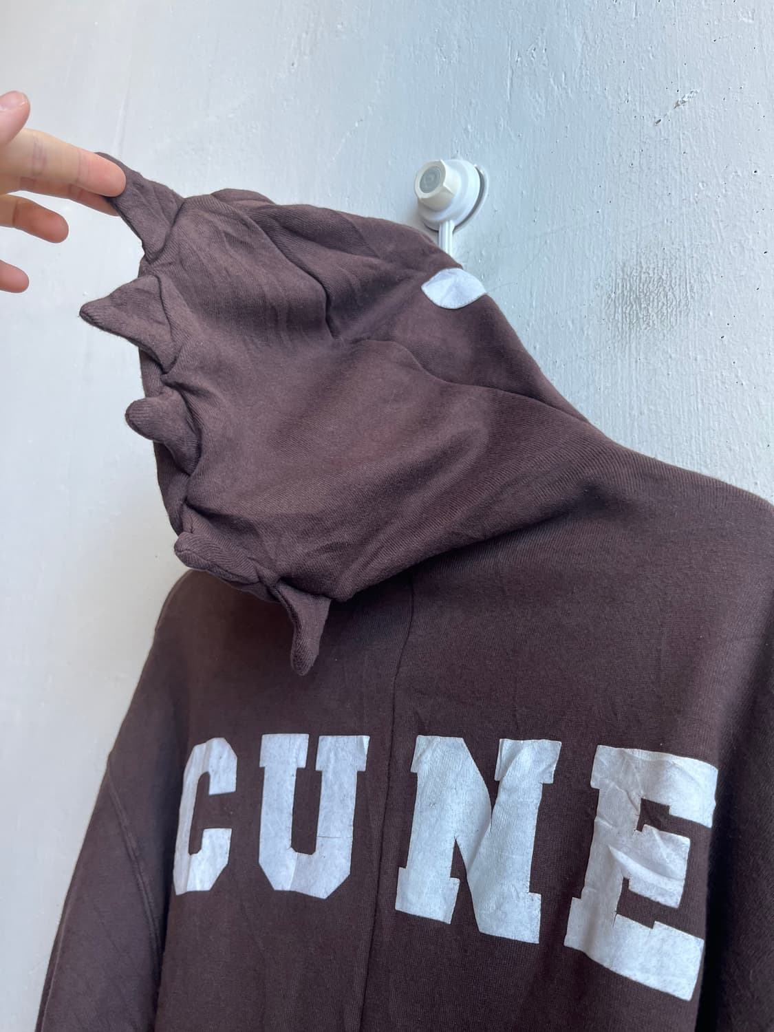 CUNE HELP 풀집업 후드 브라운 Made in JAPAN 상품이미지3