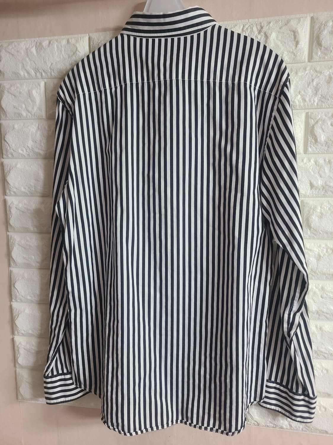 해지스 블랙 스트라이프 셔츠 100 상품이미지5