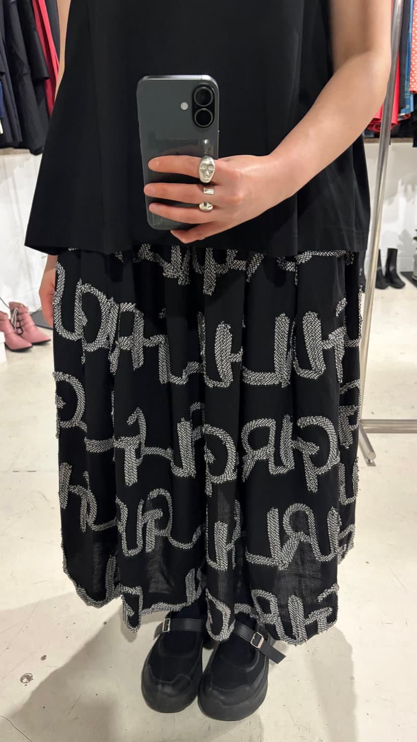 GIRL Logo Pattern Stitch Skirt 상품이미지9