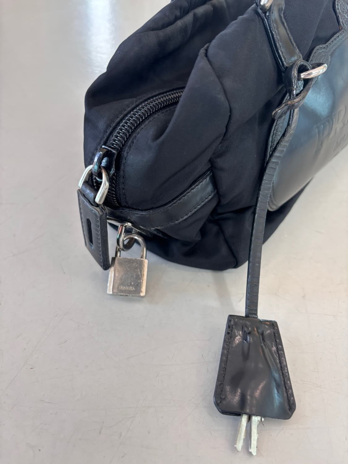Vintage Prada Bag 상품이미지5