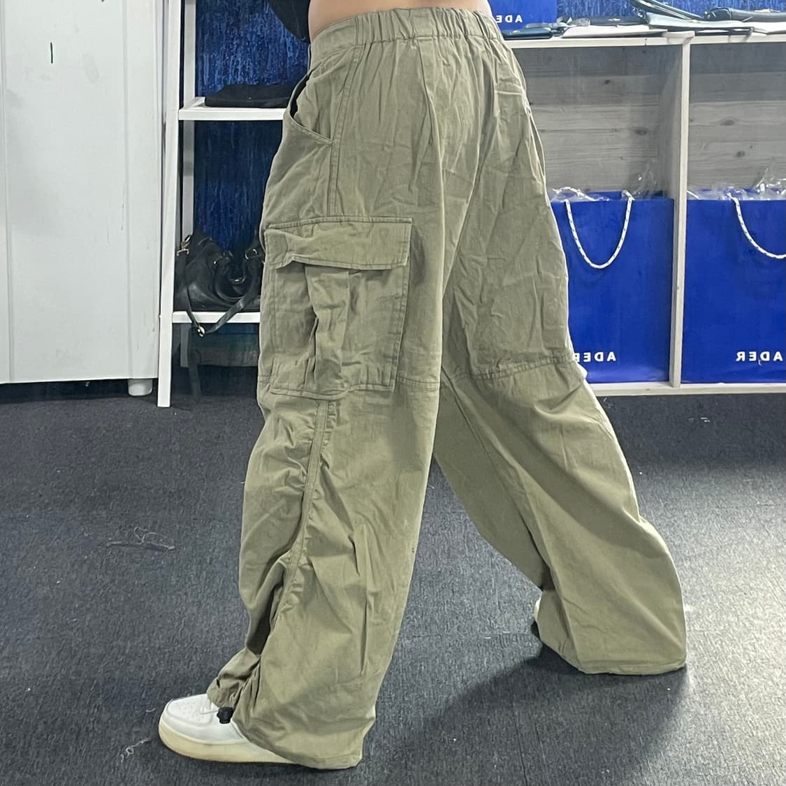 Harsh and cruel 카키 와이드 카고팬츠 S 상품이미지2