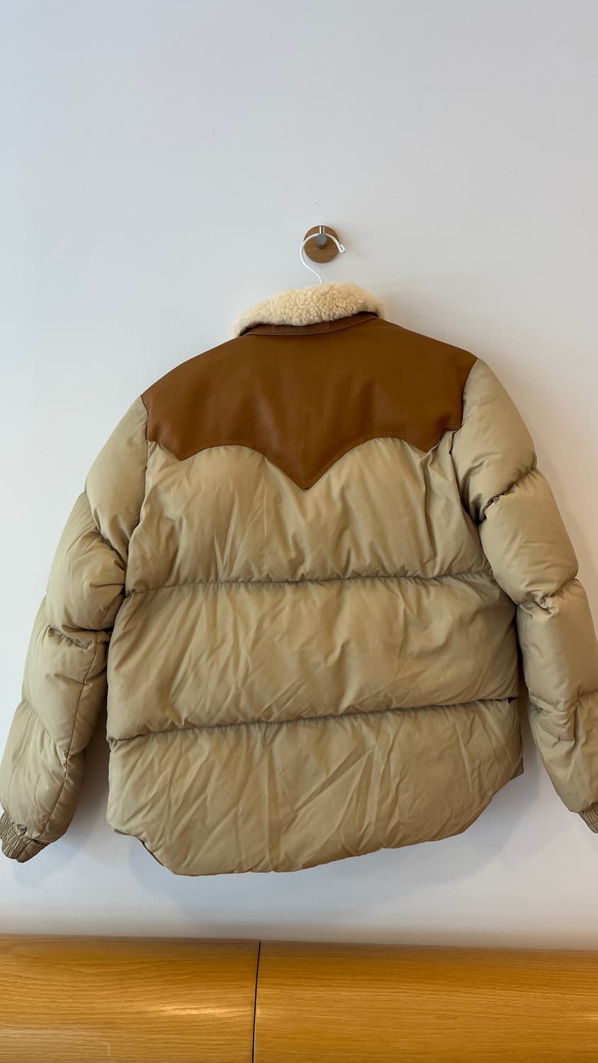 Rocky Mountain Featherbed 패딩 42 사이즈팝니다 상품이미지3