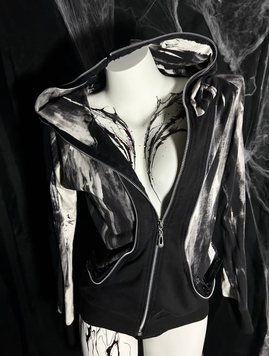 bleached hood zip-up 상품이미지1