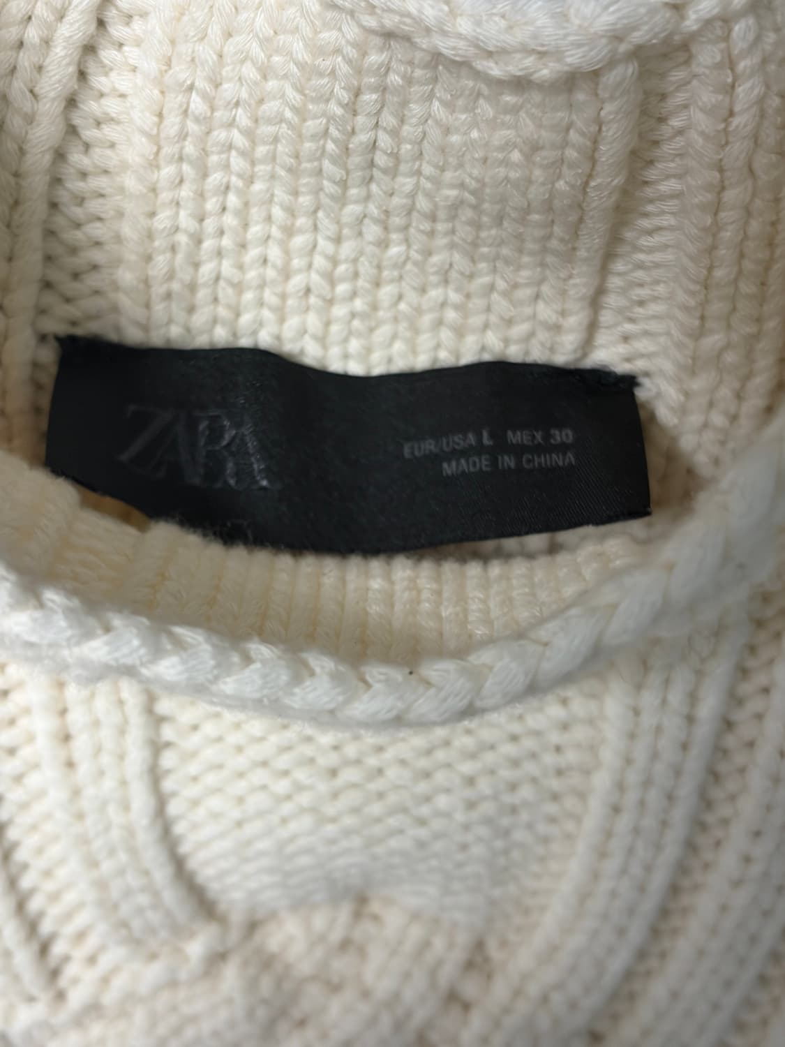 Zara 케이블 니트 베스트 아이보리 상품이미지3