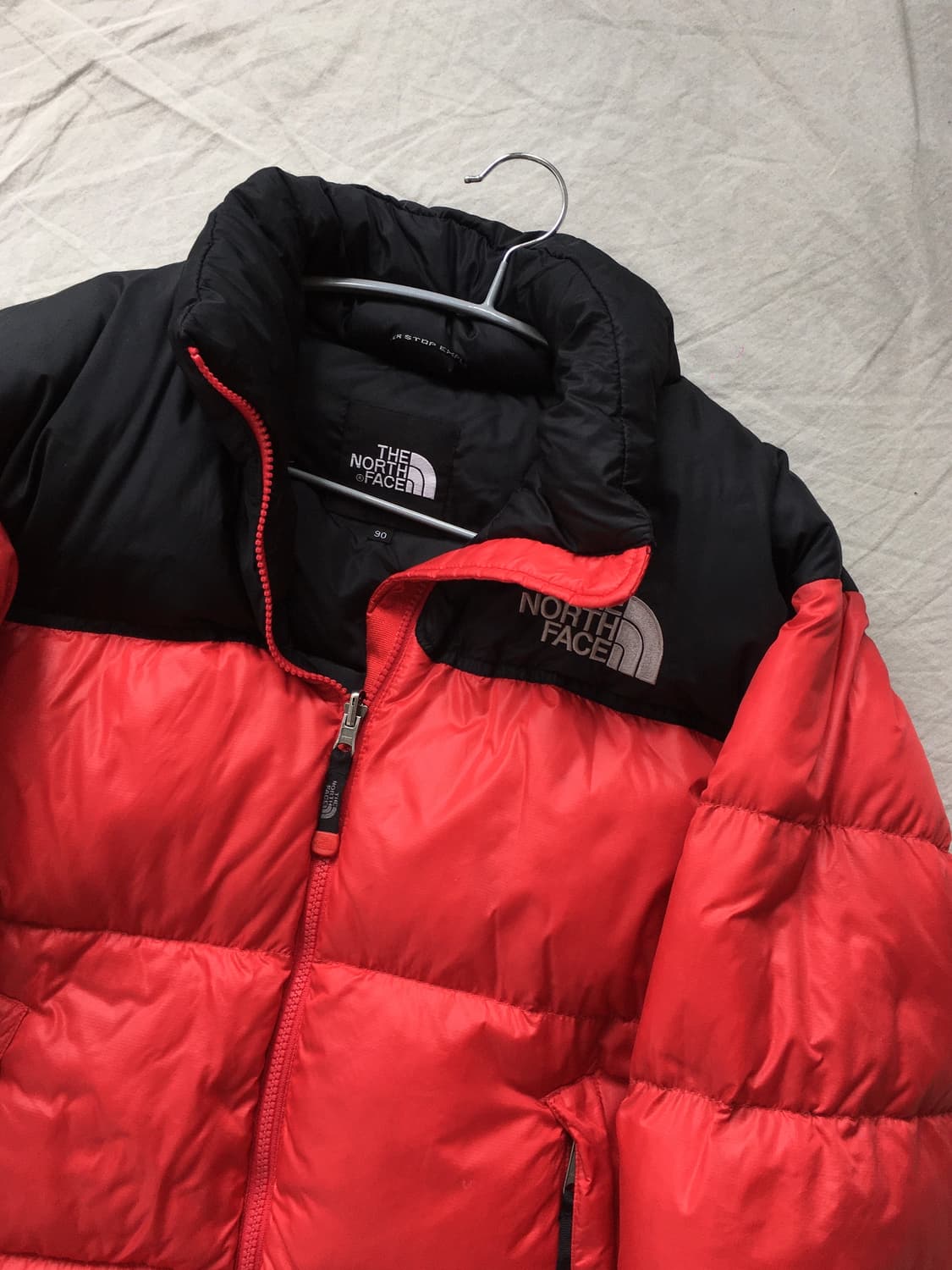 노스페이스 가슴로고 눕시패딩 상품이미지4