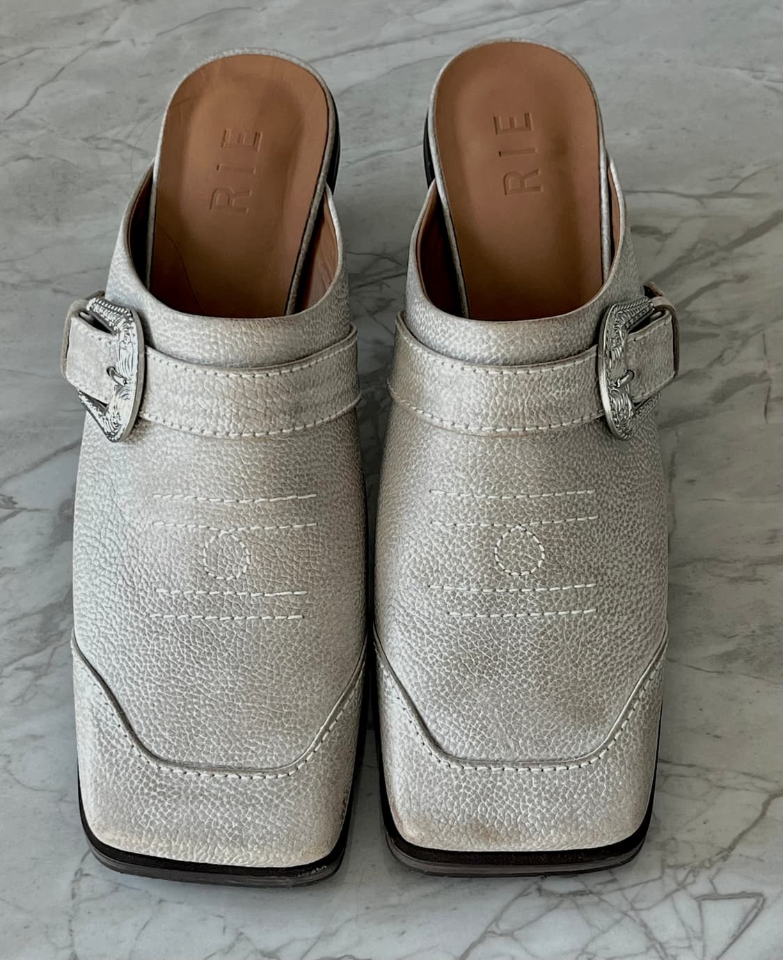 RIE 웨스턴 클로그 뮬 245사이즈 상품이미지1