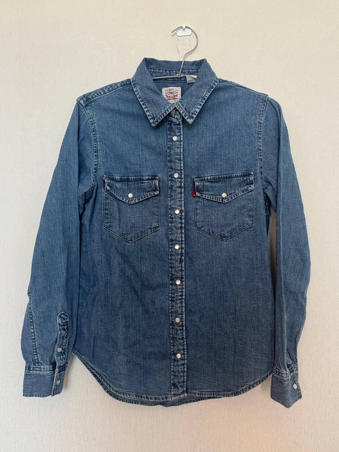 Levi’s 여성 웨스턴 데님 셔츠 상품이미지1