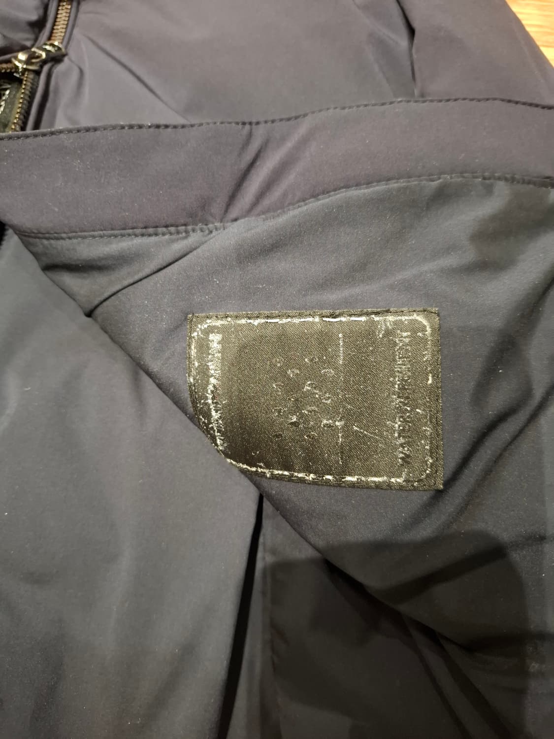 아르마니 패딩 55 방수기능 상품이미지7