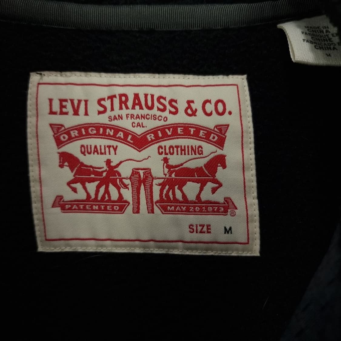 [리바이스] 로고 패치 쉐르파 플리스 자켓 블랙 M19625 상품이미지7