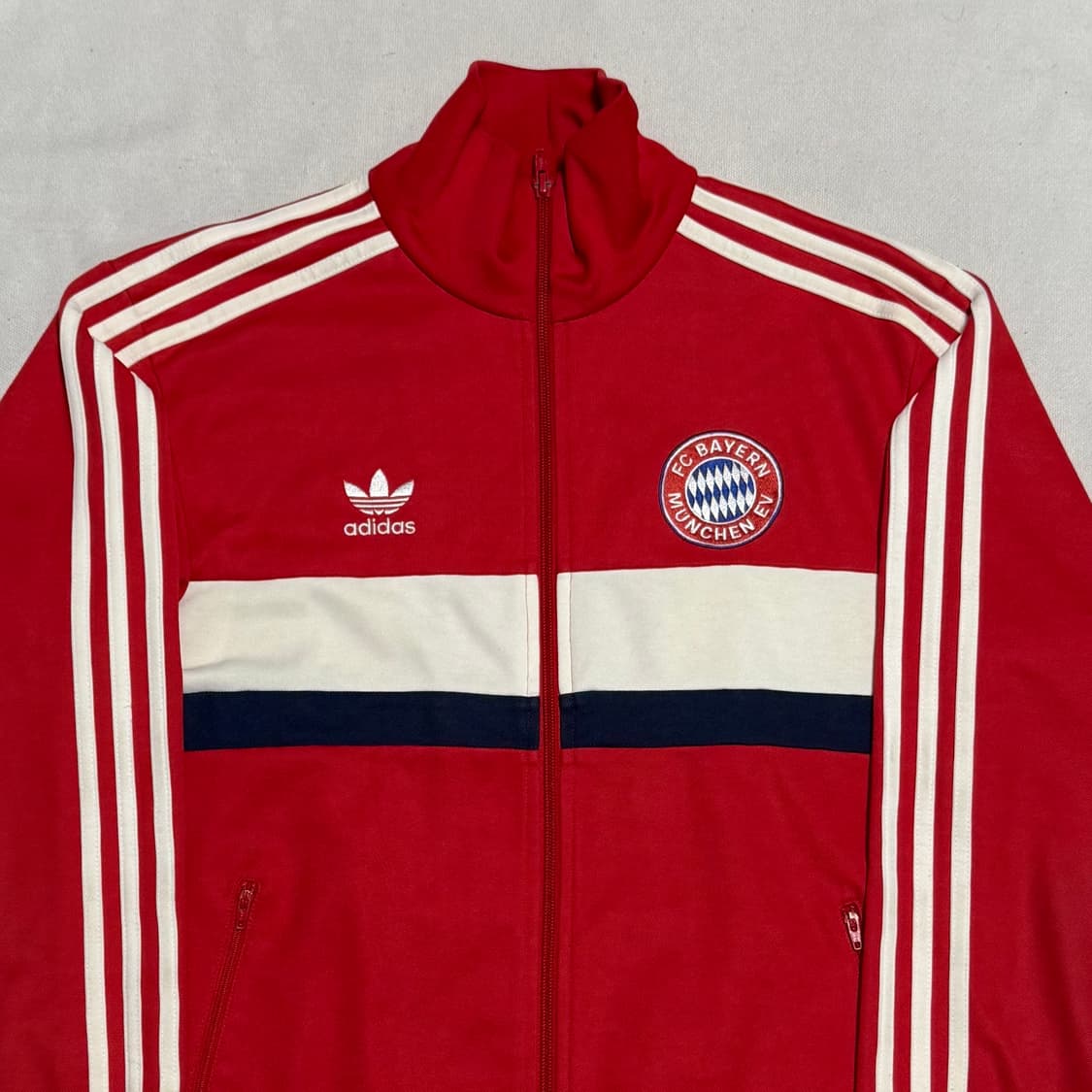 100 아디다스 바이에른 뮌헨 레드 트랙탑 상품이미지1