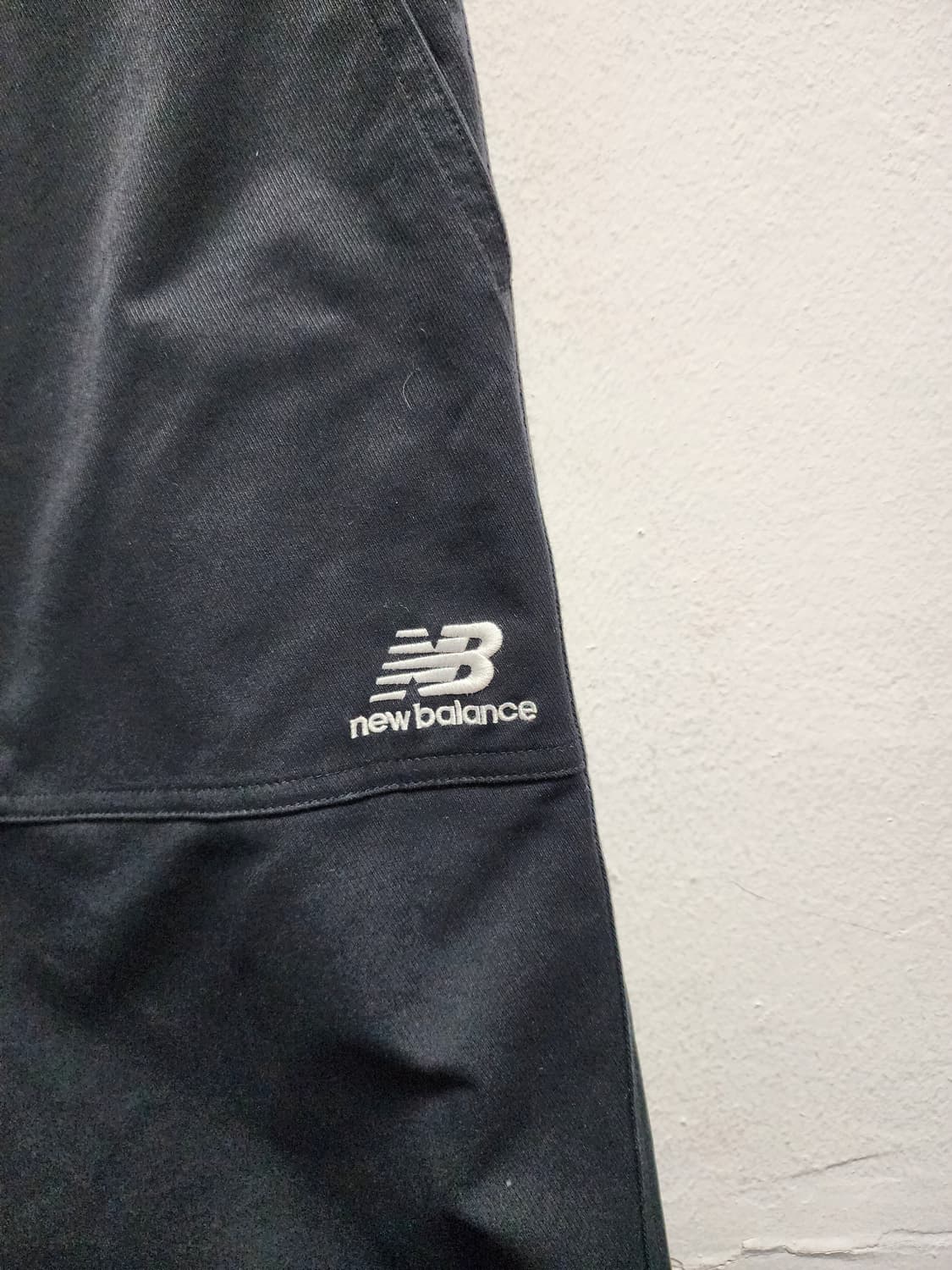 뉴발란스 벨티드 와이드 워크팬츠  상품이미지4