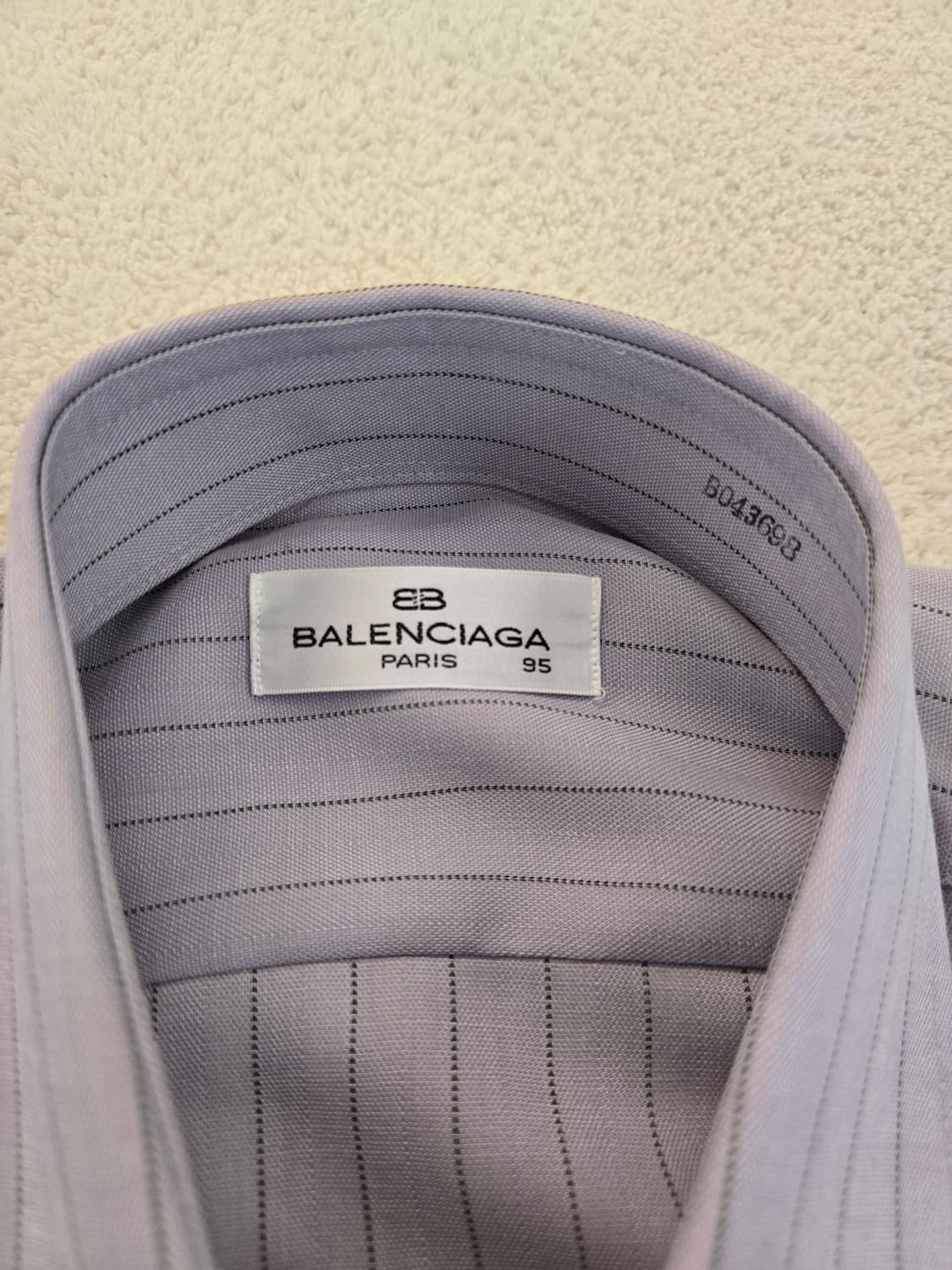 발렌시아가 스트라이프 긴팔 셔츠 95 상품이미지5