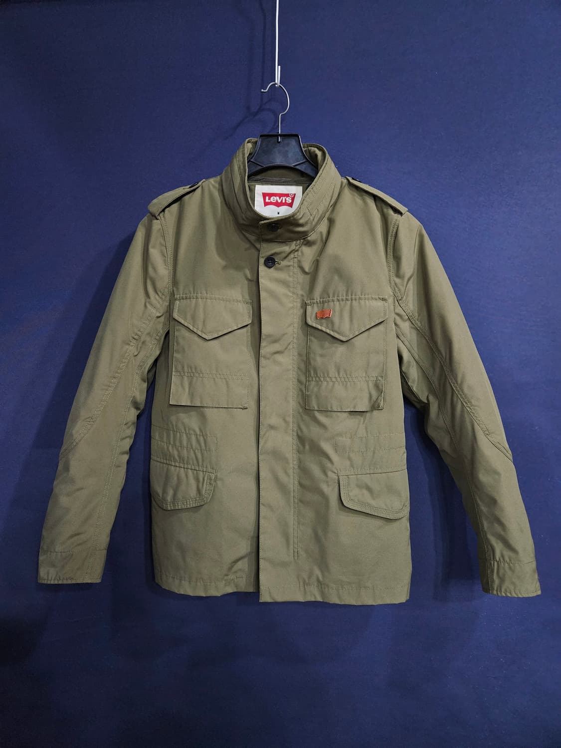 리바이스 카키 남성 슬림핏 95 패딩자켓  상품이미지1