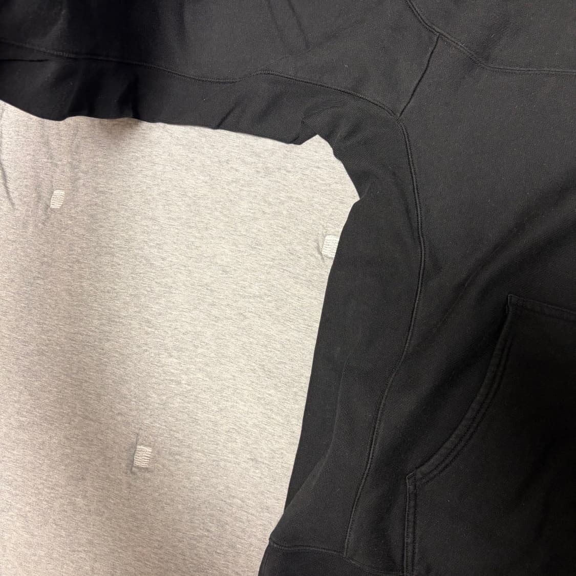 [XL] 챔피온 로고 패치 후드 상품이미지4