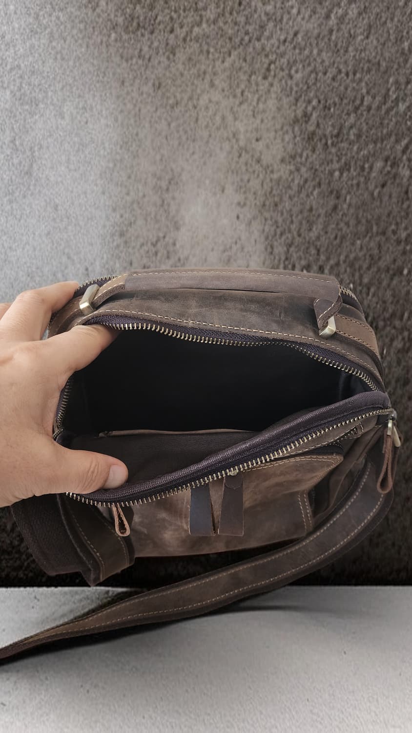 빈티지 통가죽 크로스백 브라운 상품이미지3