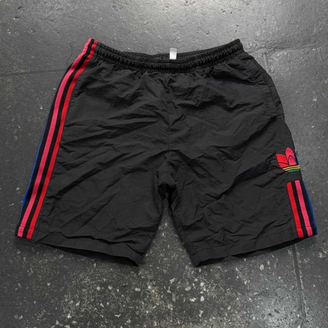 105 아디다스 반바지 상품이미지1