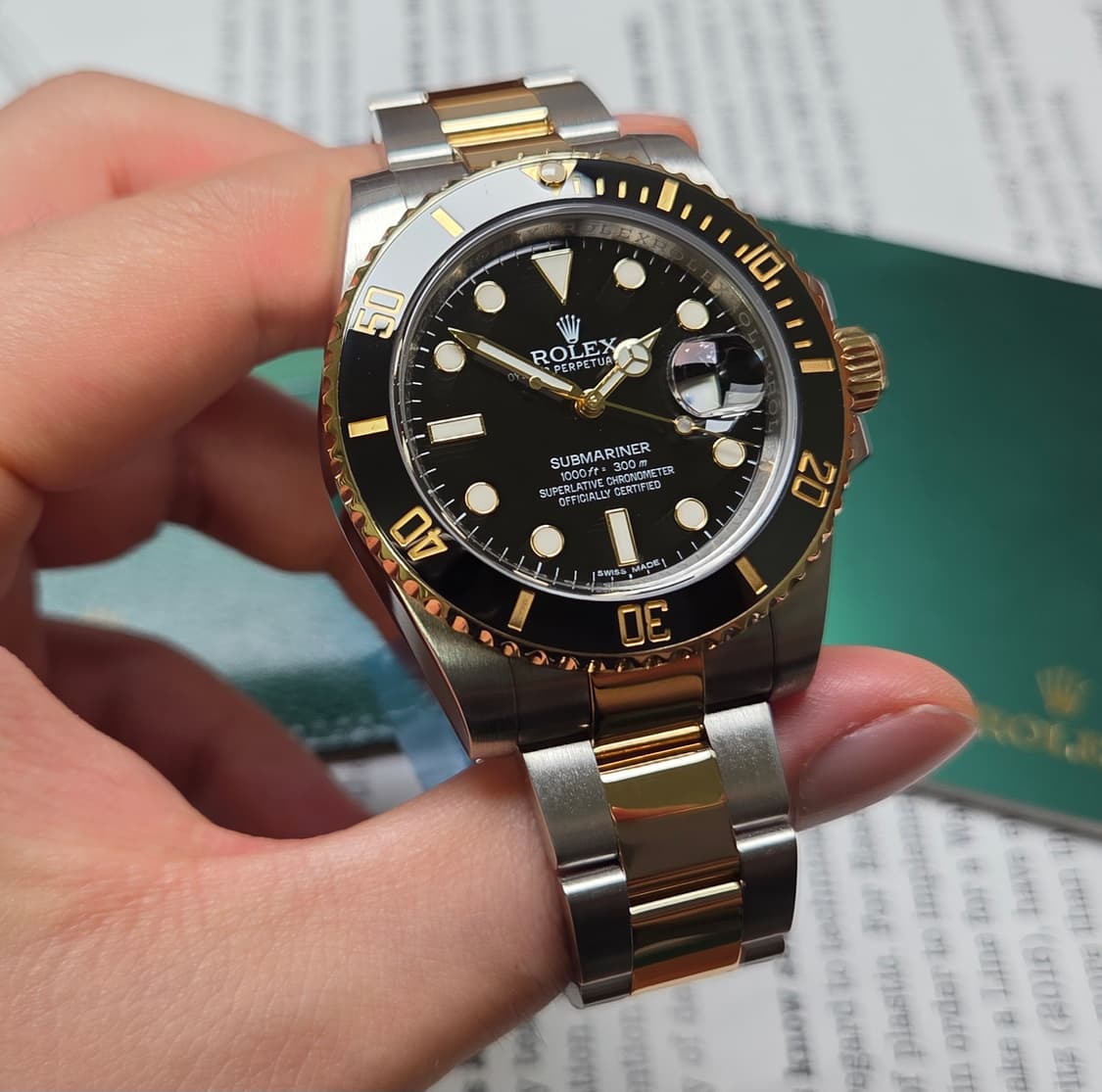 롤렉스 서브마리너 흑콤 116613LN 18K골드콤비 풀셋 
 상품이미지4