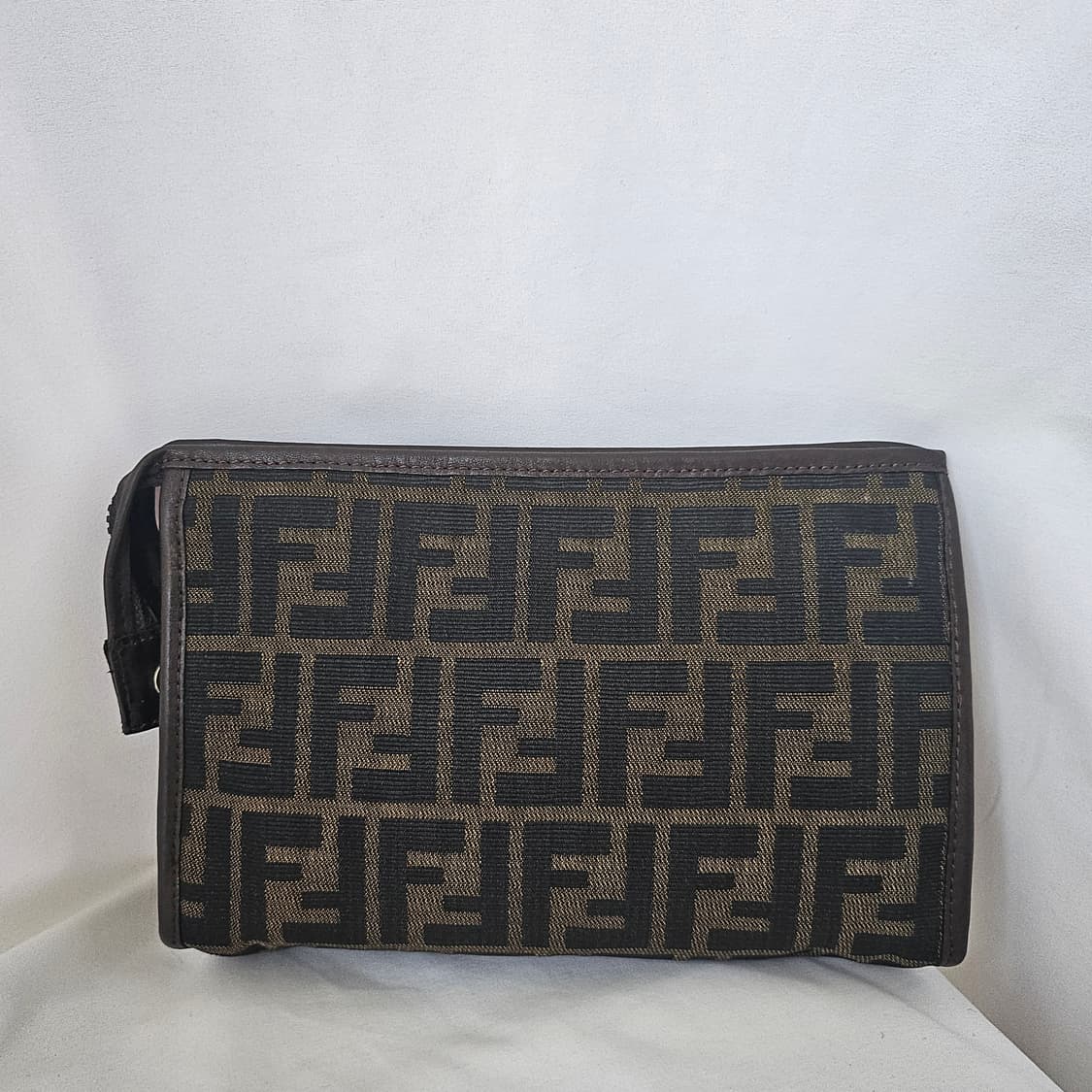 [정품 FENDI] 펜디 주카 FF로고 여성 클러치백 파우치백 상품이미지4