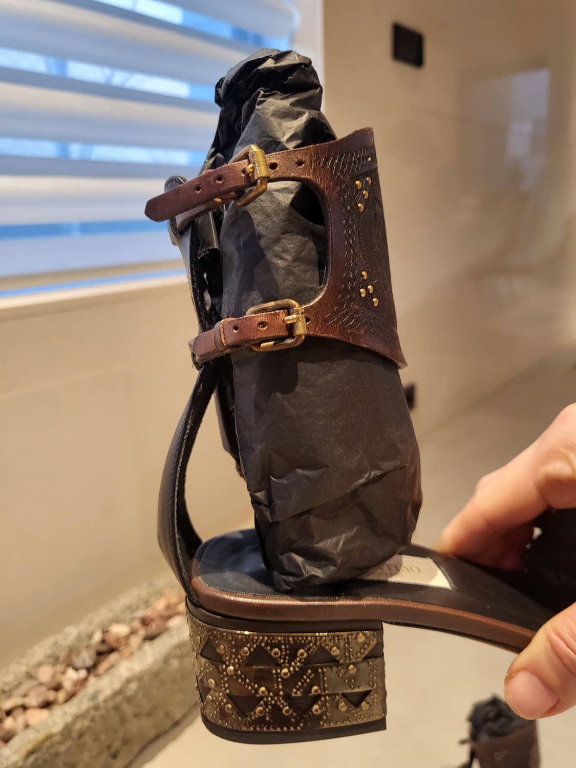 발렌티노 가라바니 샌들 38.5사이즈(255) 상품이미지3