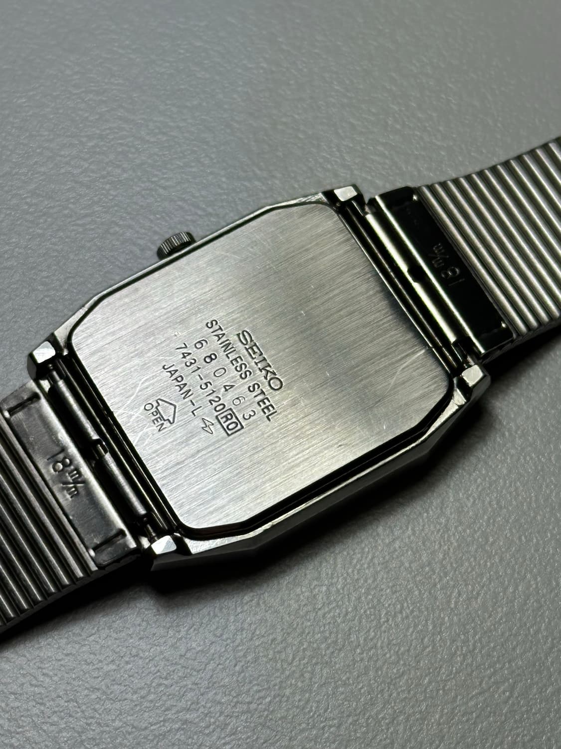 SEIKO quartz square 상품이미지5