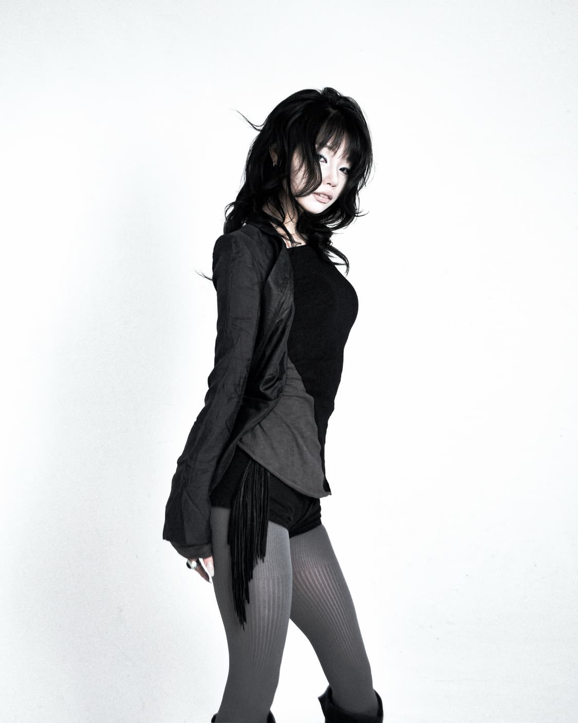 Made* Twisted Asymmetric Long Sleeve 상품이미지5