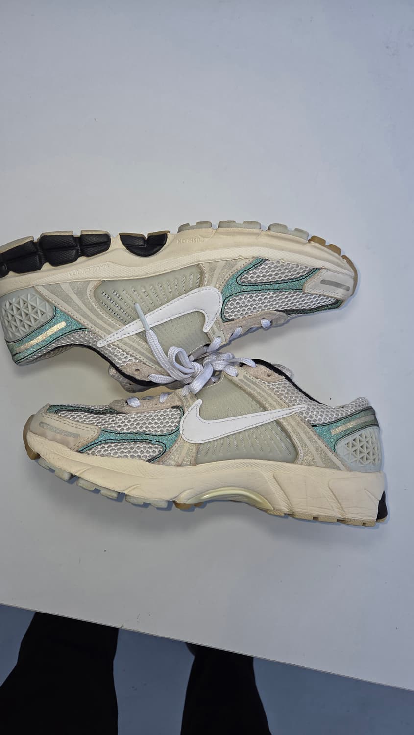 Nike Zoom Vomero 5 250 상품이미지6