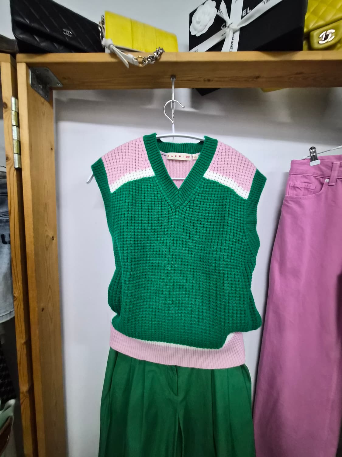 마르니 니트베스트. 코스그린 세미벌룬팬츠 상품이미지2