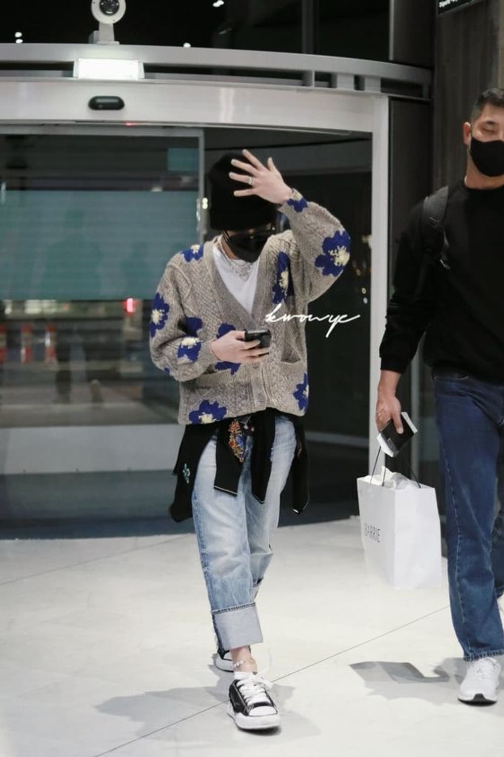 [40] 메종 미하라 야스히로 피터슨 OG 솔 캔버스 로우 스니커즈 블랙 상품이미지9