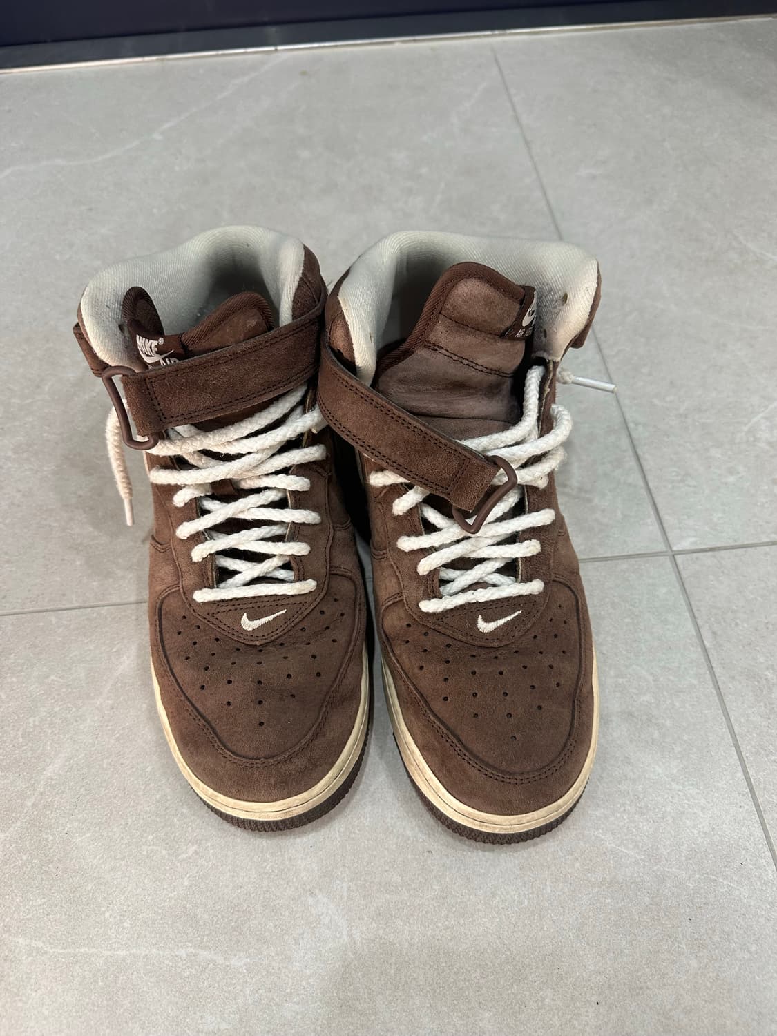 (275) 나이키 에어포스 미드 초콜릿 상품이미지1