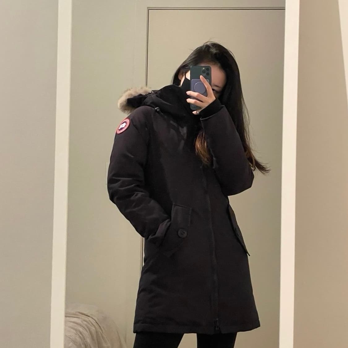 캐나다구스 로즈몬트 파카 다운 네이비 상품이미지4