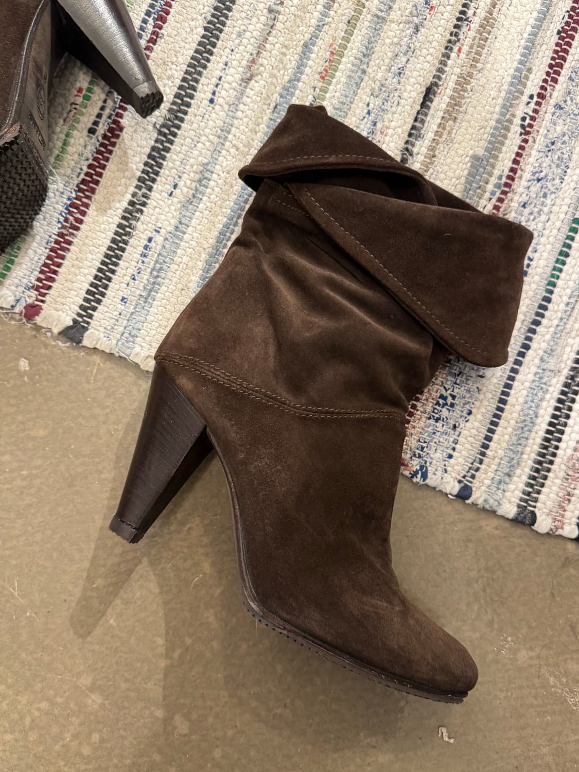 다크브라운 스웨이드 부츠힐 상품이미지4