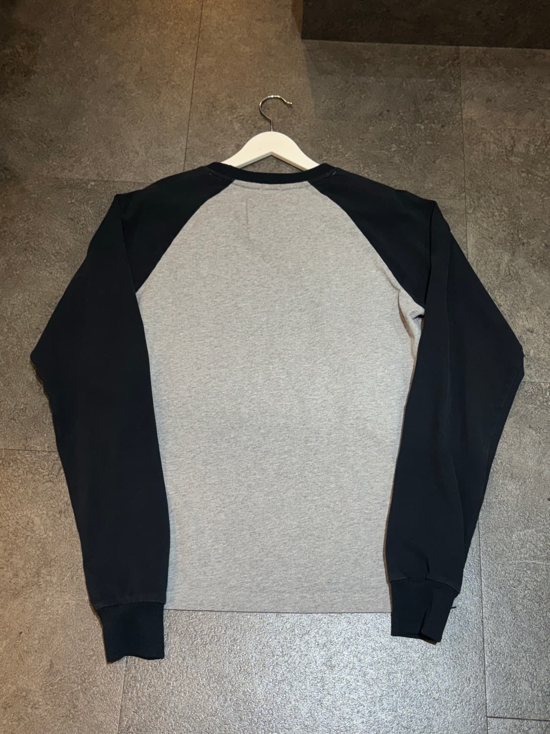 아베크롬비 긴팔 티셔츠 L 상품이미지3