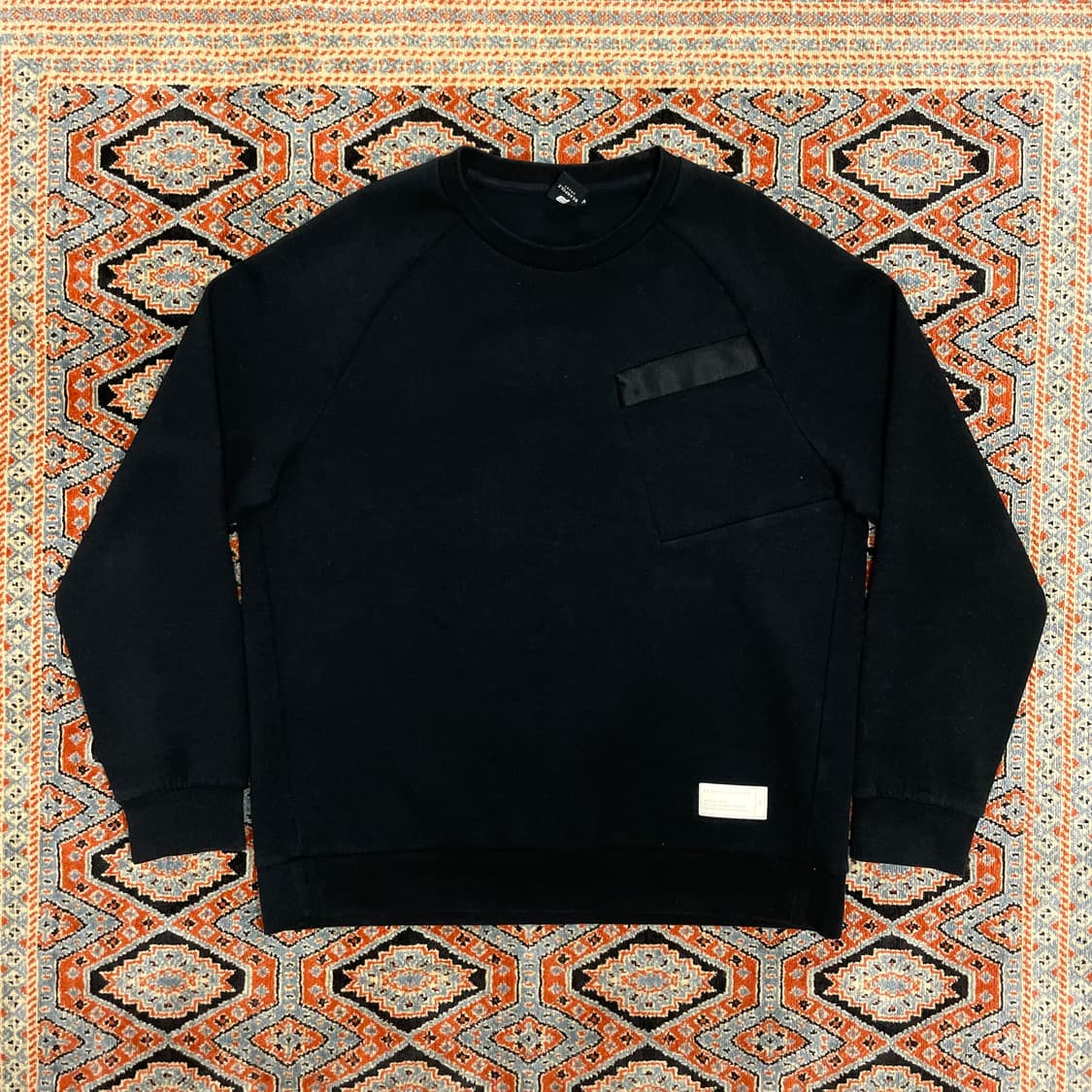 빈폴 스포츠 포켓디테일 블랙 맨투맨 남성105 상품이미지1