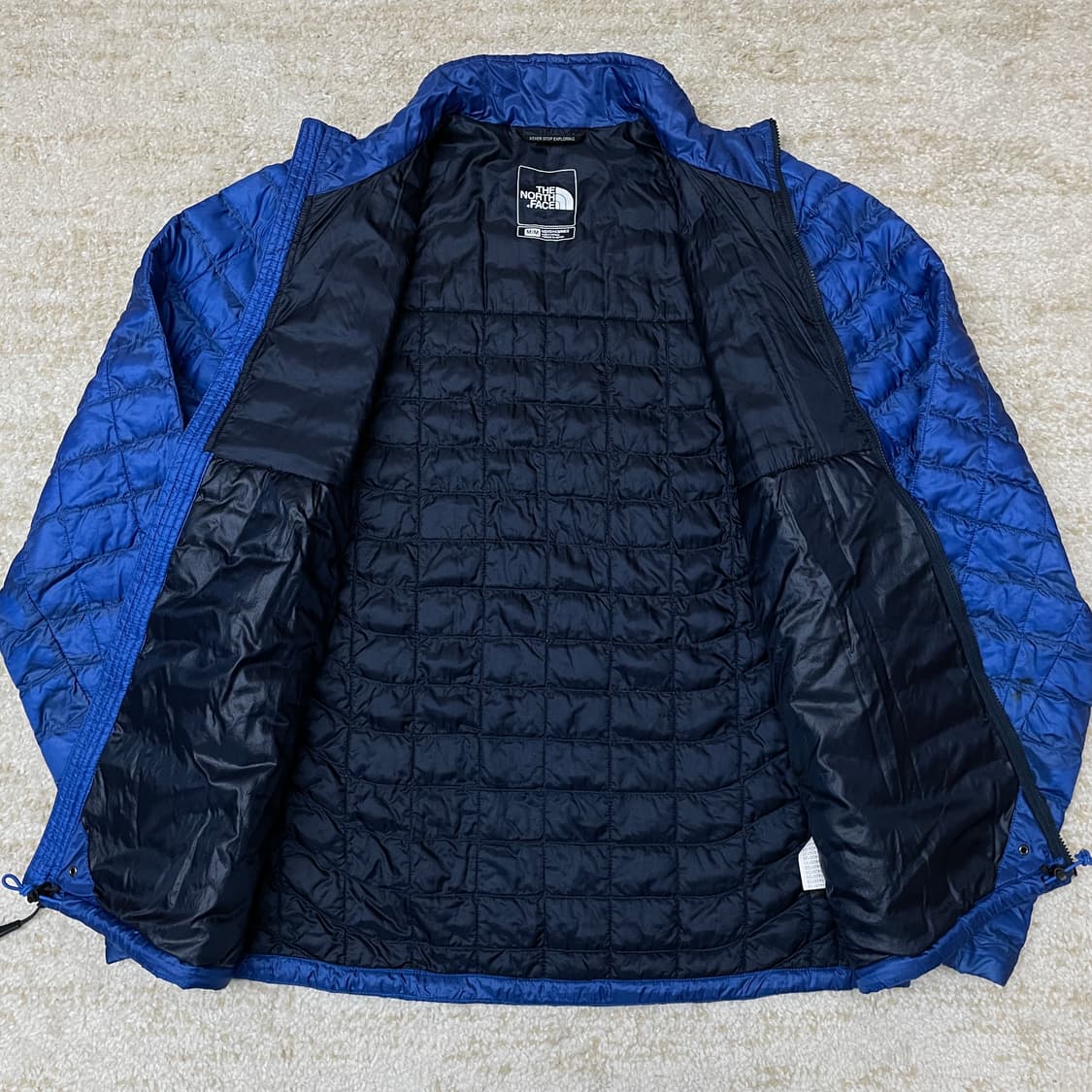 [M] 노스페이스 프리마로프트 써모볼 경량 패딩 다운 자켓 상품이미지3