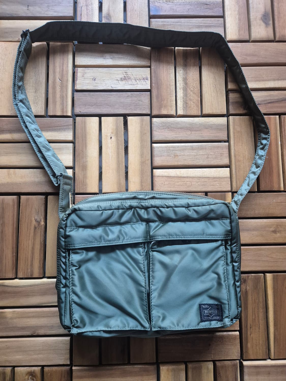 Porter 요시다 포터 탱커 슬링 숄더백 세이지 그린 상품이미지1