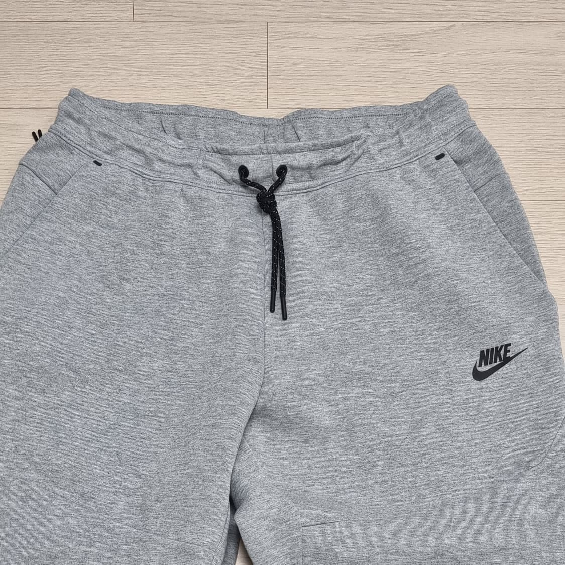 나이키 테크 플리스 팬츠 상품이미지2