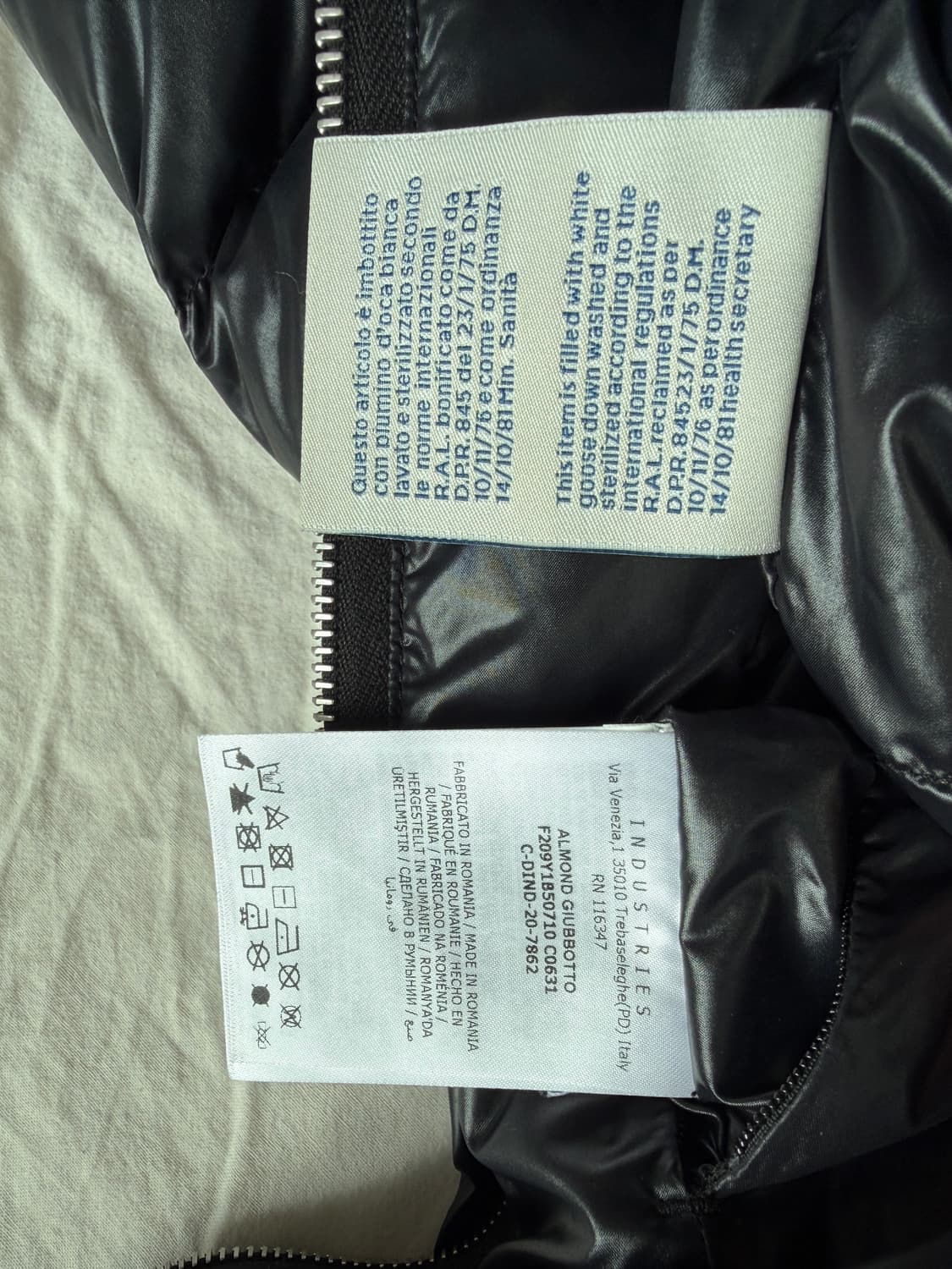 알릭스 x 몽클레어 지니어스 7 알몬드 20fw 패딩 ALYX x MON 상품이미지6